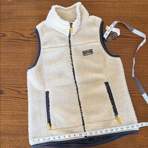 L.L. Bean Women’s Cream Sherpa Vest - Size Medium